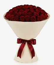 Букет 101 Бордовая роза Блэк Бакарра в Ботлихе