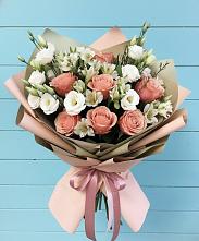 Букет цветов из:  Розы, Альстромерии и Лизиантусы в Ботлихе