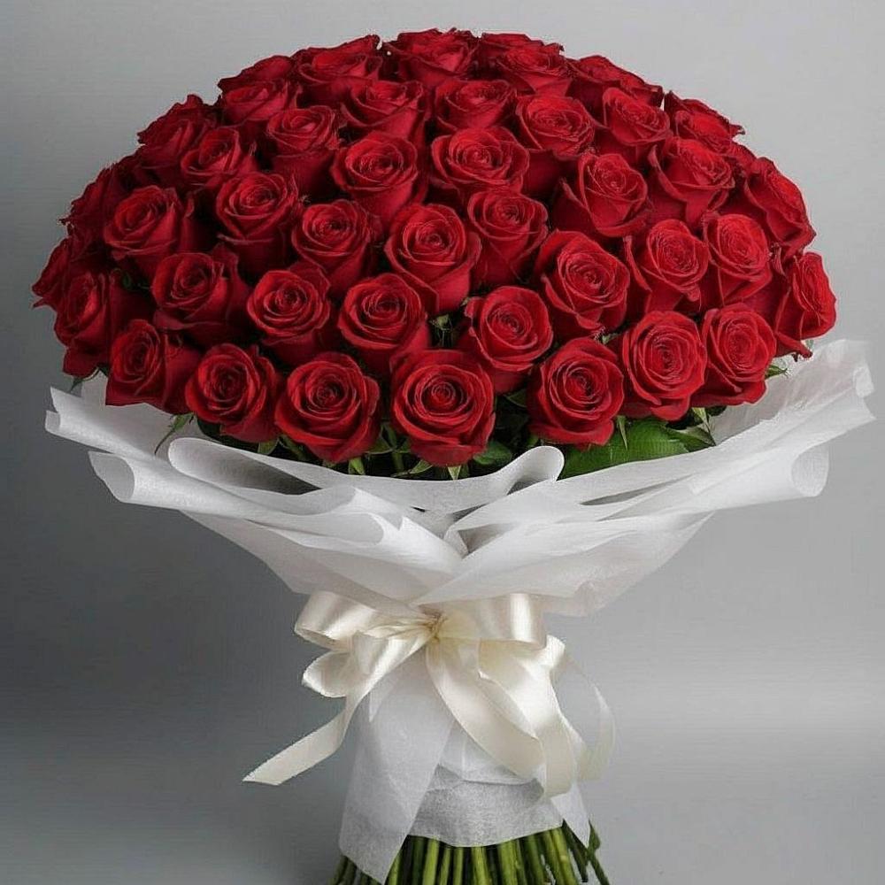 Букет 101 Красная роза Блэк Мэджик в Ботлихе