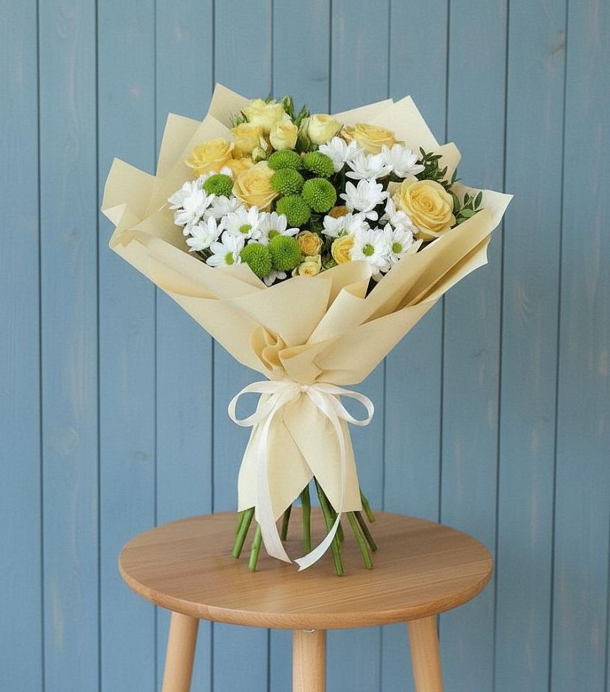 Букет цветов из: Хризантемы и Розы в Ботлихе