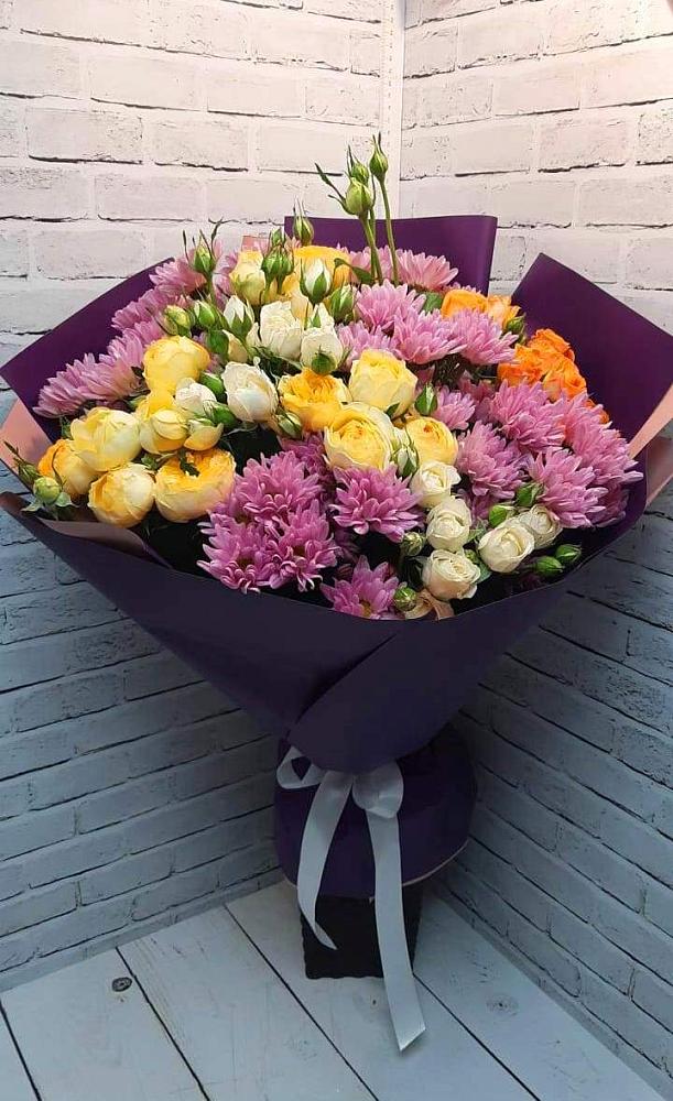 Букет цветов из: Хризантемы и Розы в Ботлихе