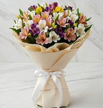 Букет цветов из:  Альстромерии в Ботлихе