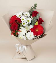 Букет цветов из:  Розы, Хризантемы, Герберы и Лилии в Ботлихе