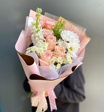 Букет цветов из:  Хризантемы и Розы в Ботлихе