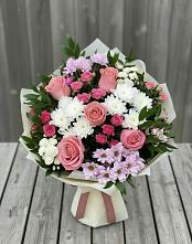 Букет цветов из:  Альстромерии, Гвоздики, Розы и Хризантемы #REPLACE_PRED# Ботлихе
