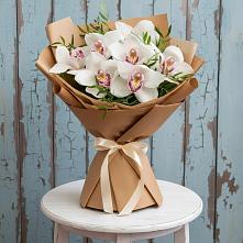 Букет цветов из:  Орхидеи и Розы в Ботлихе